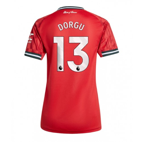 Dres Manchester United Patrick Dorgu #13 Domaci za Žensko 2025-26 Kratak Rukav